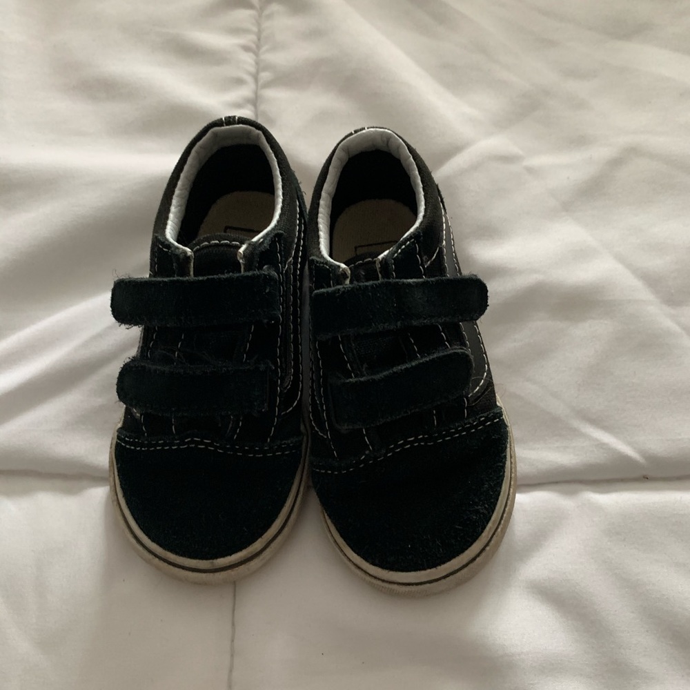 Vans small child size 6